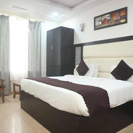 Hotel Grand Father Agra  Exterior photo